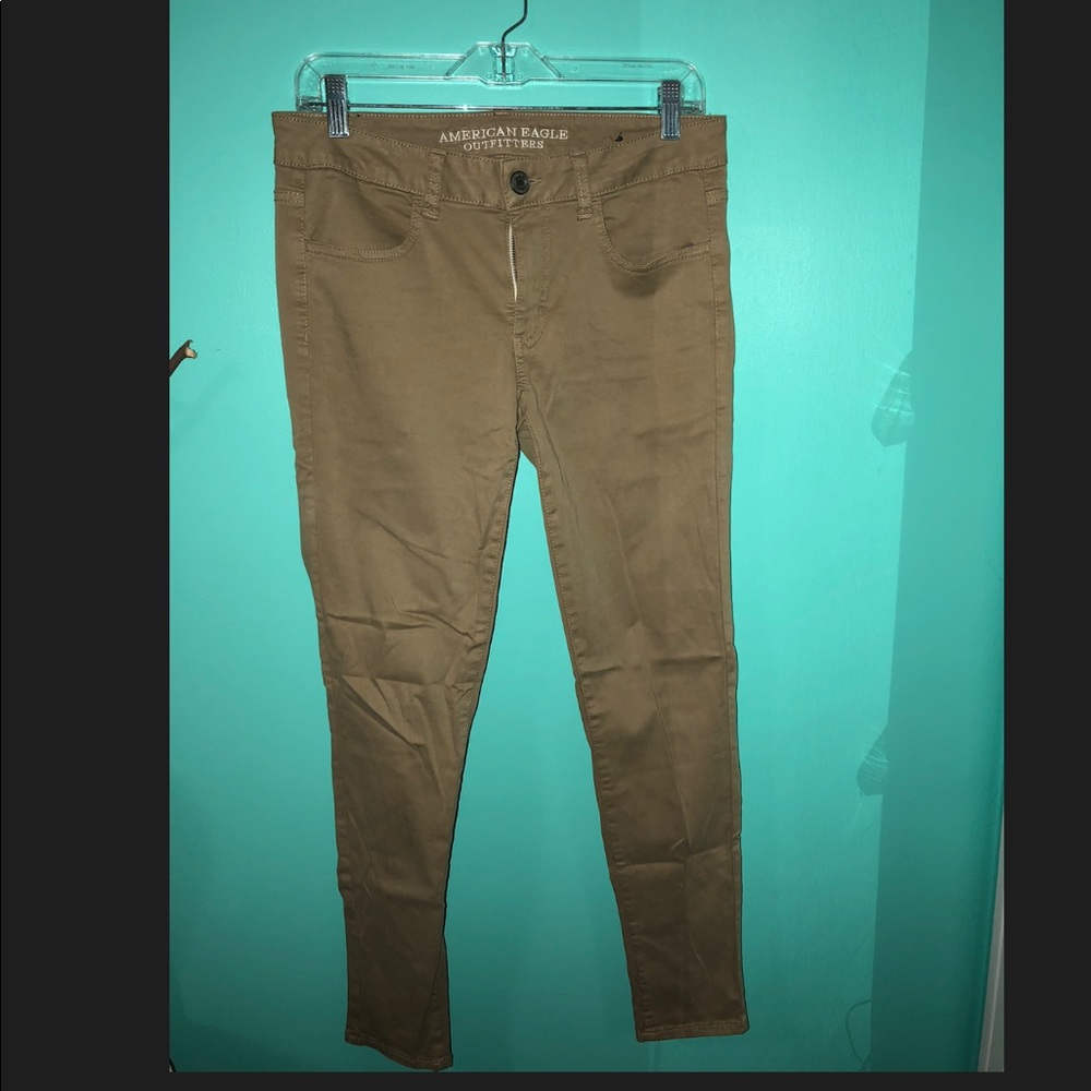 American Eagle Khaki Jeggings